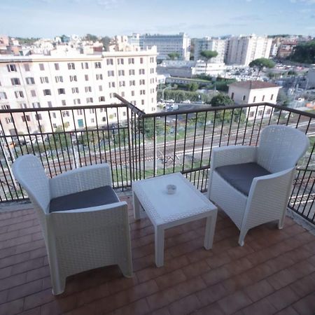 Bed and Breakfast Marco Aurelio Рим Екстер'єр фото